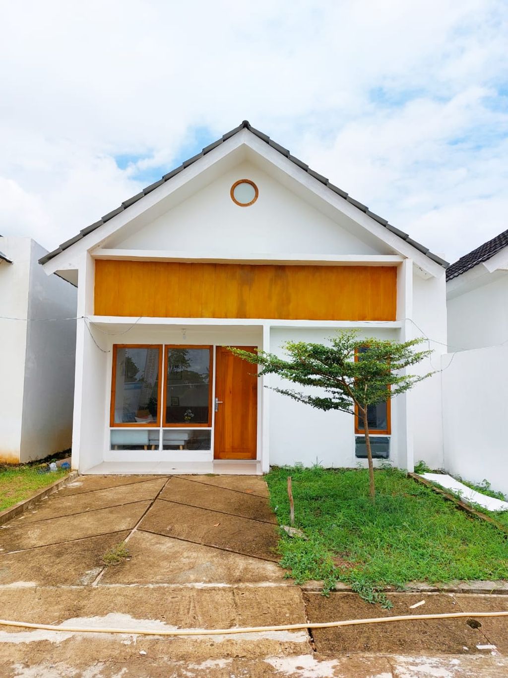 foto tampak rumah tipe 45 perumahan GRAND BENUA PALEMBANG