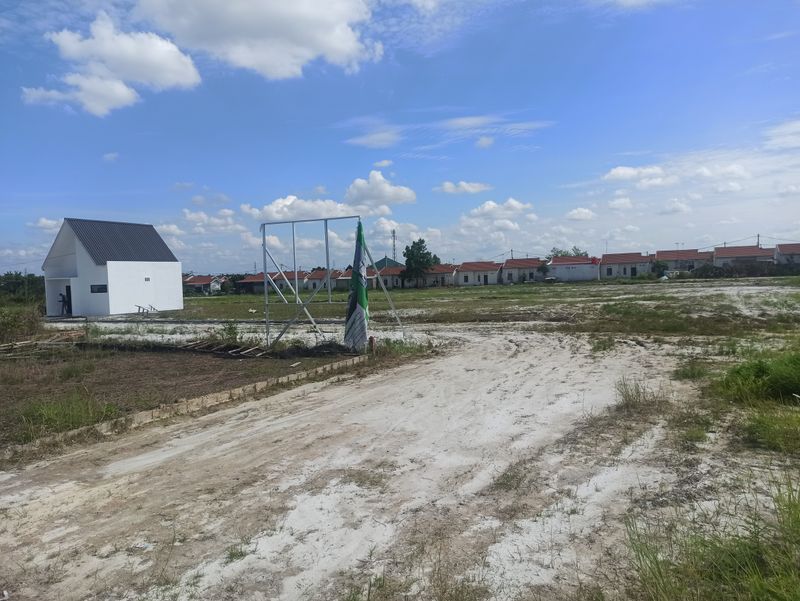 foto gerbang perumahan Regency District 1