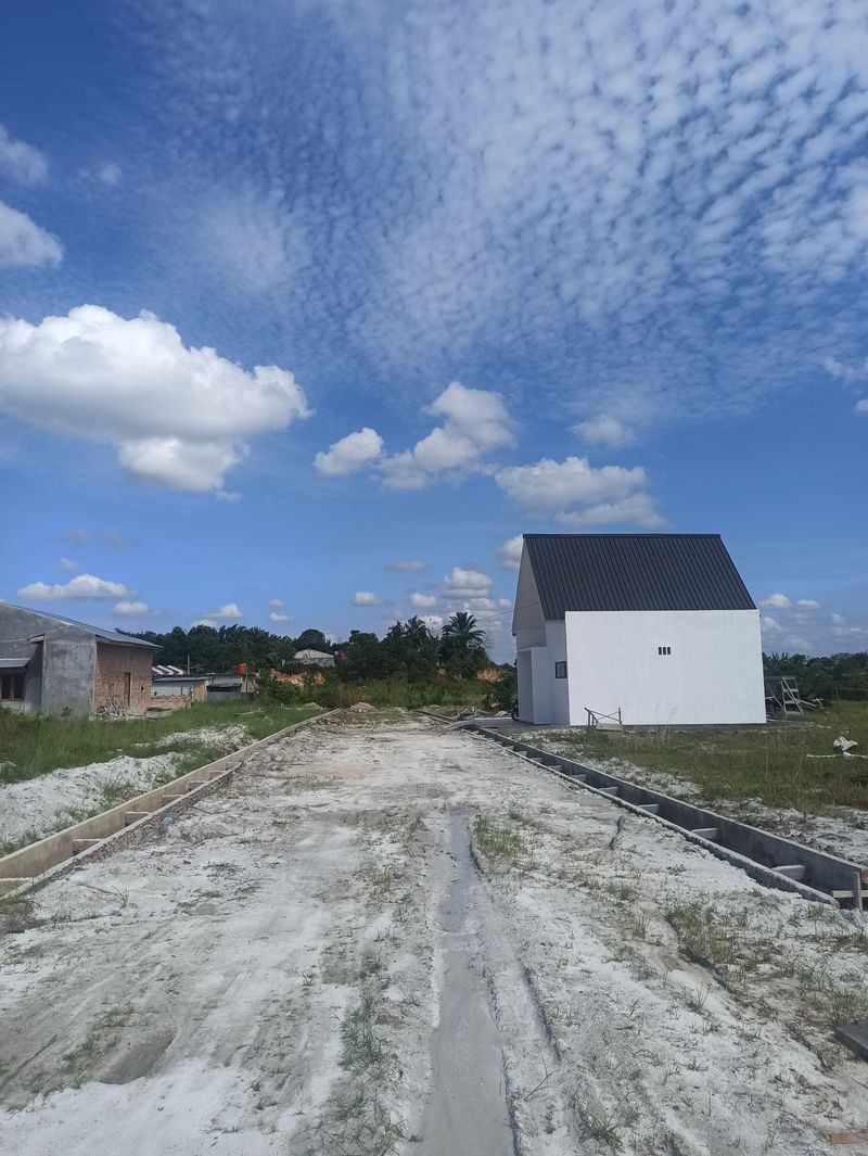 foto posisi tengah perumahan Regency District 1