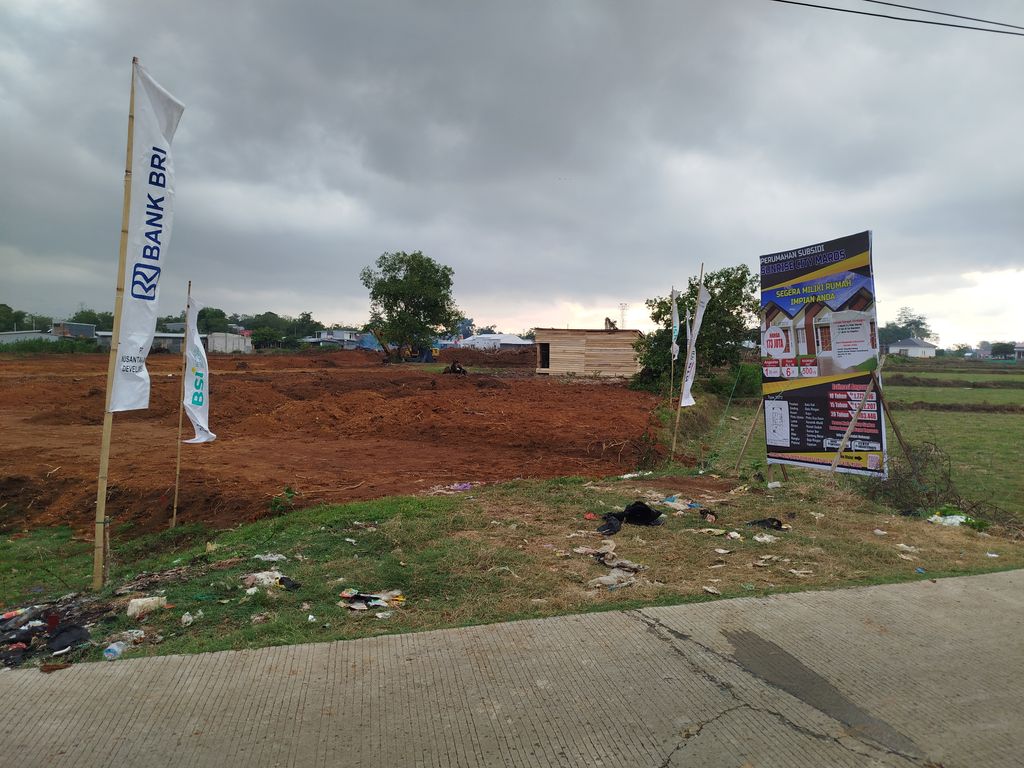 foto gerbang perumahan Sunrise City Maros