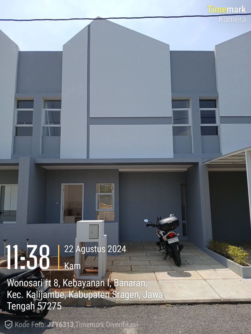 foto tampak rumah tipe 45 perumahan STARCITY