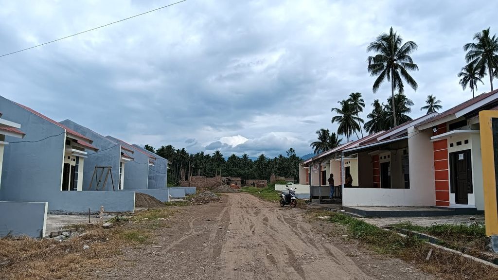 foto posisi tengah perumahan GRAND MUTIARA POYOWA