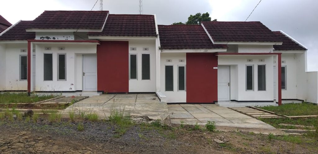 foto tampak rumah tipe 45/96 perumahan Grand Syukur Husada