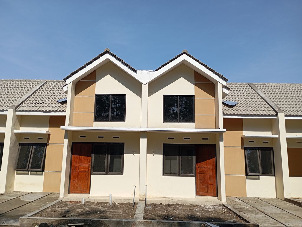 foto contoh rumah perumahan REMBANG HARMONI 5