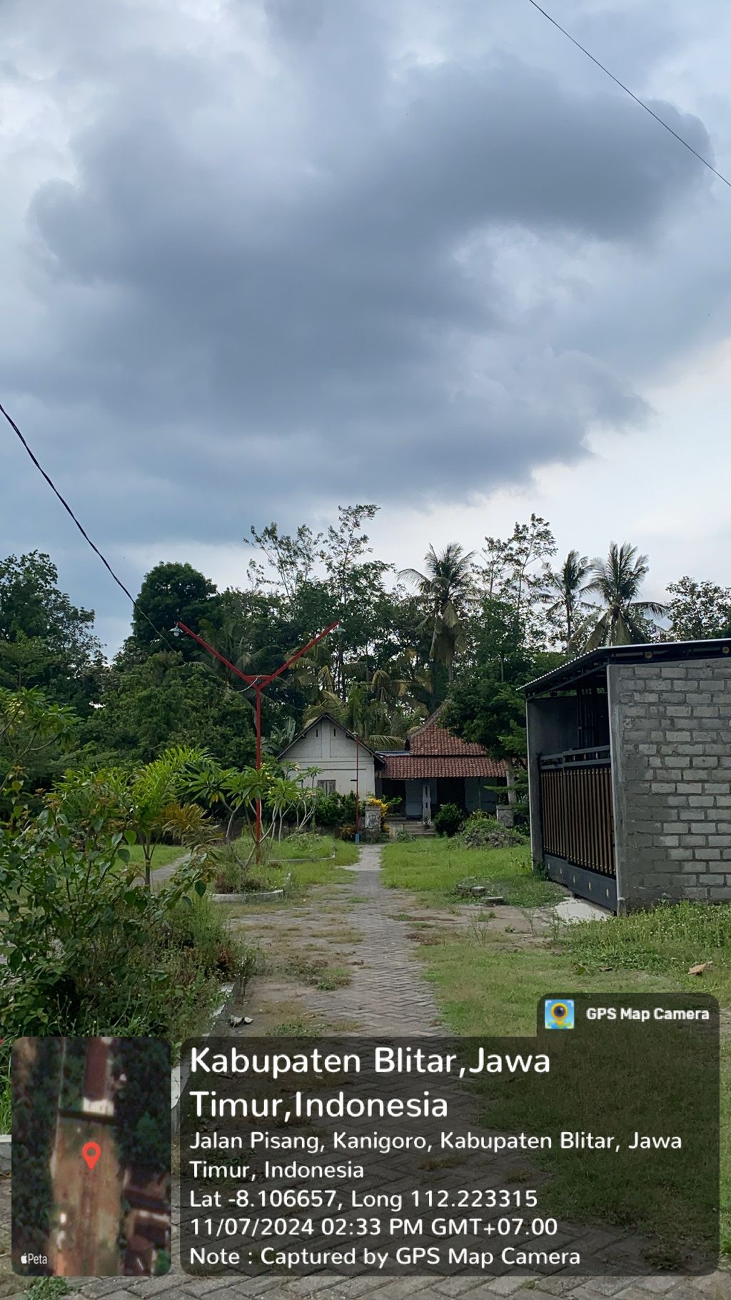 foto posisi tengah perumahan PERUMAHAN GRIYA SAWENTAR
