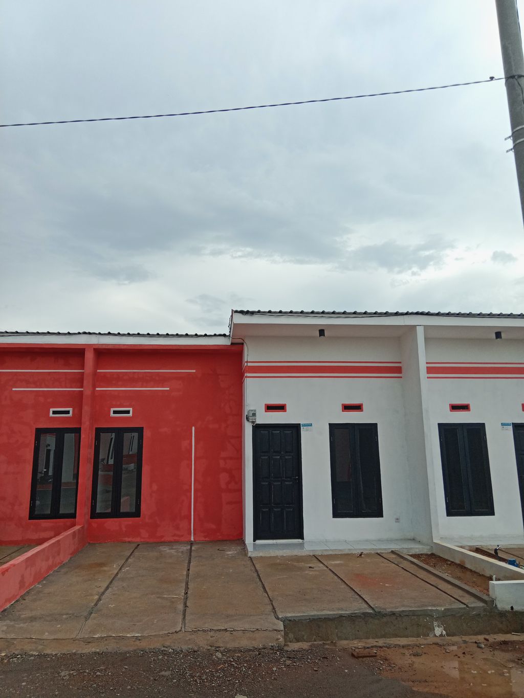 foto contoh rumah perumahan AMALIA PLAINS HOUSE TAHAP 2