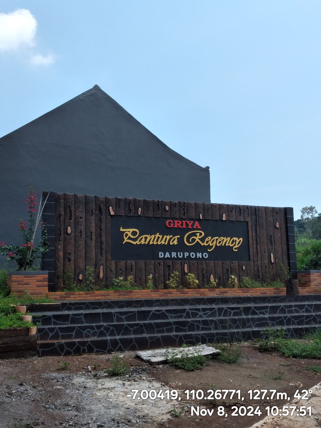 foto gerbang perumahan PERUM PANTURA REGENCY DARUPONO