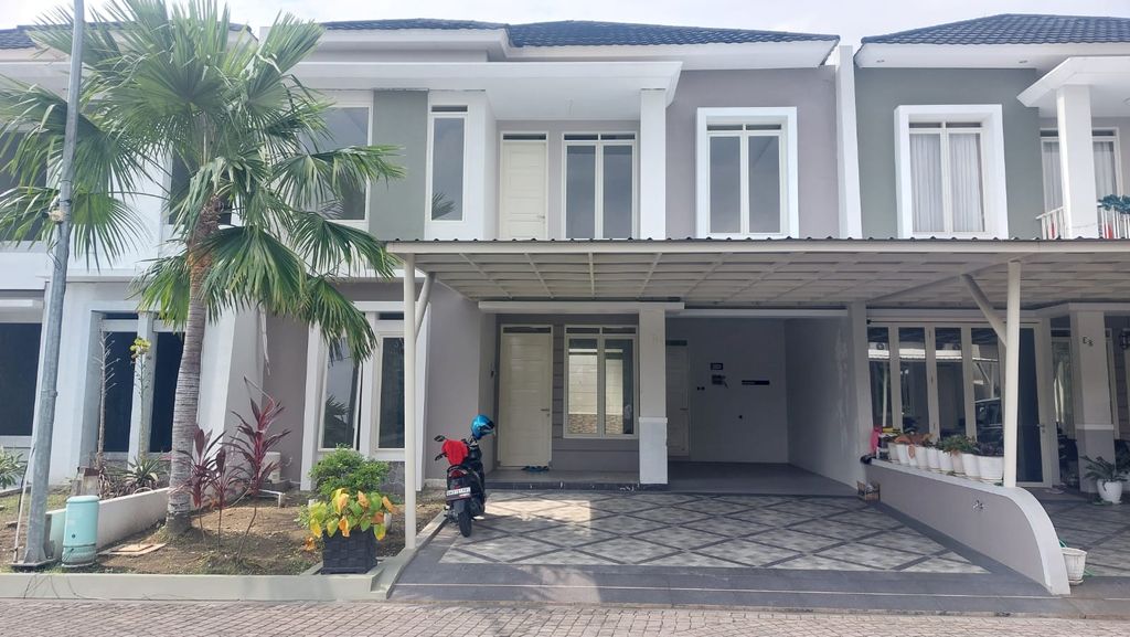 foto tampak rumah tipe E 16 188/140 perumahan MEGA ASRI SUDIRMAN