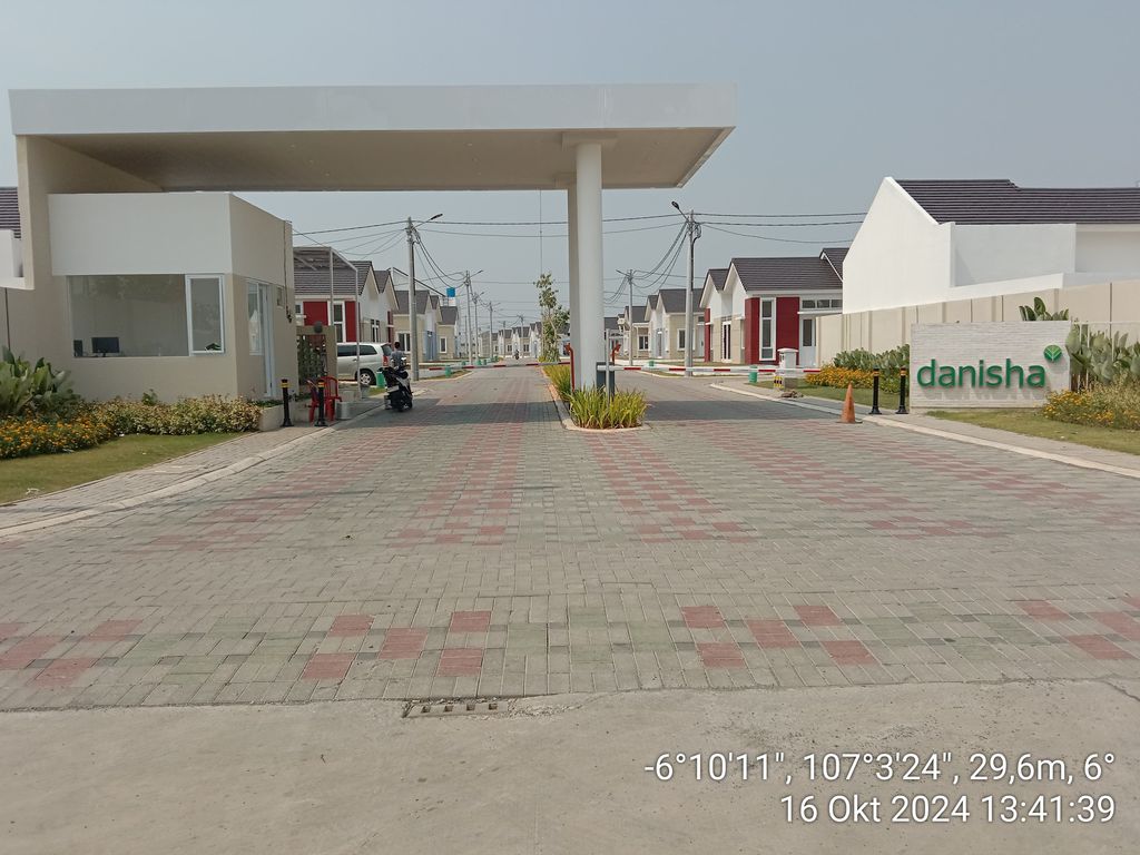 foto gerbang perumahan CLUSTER DANISHA ELORA JIVA