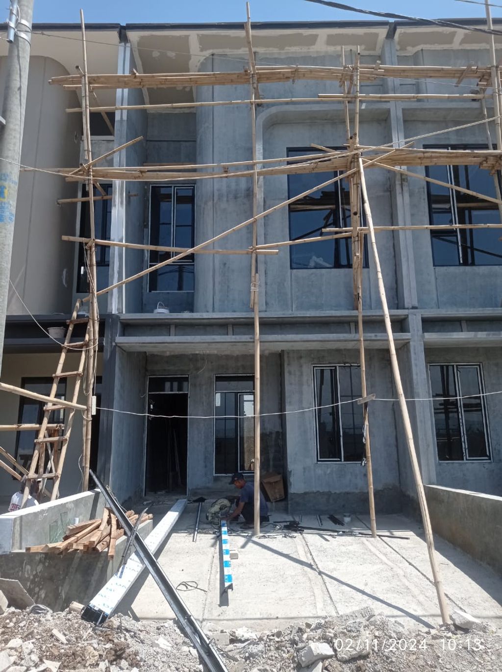 foto tampak rumah tipe 43 Compact High Ceiling (3KT) (497) perumahan G-Land Ciwastra Park 2