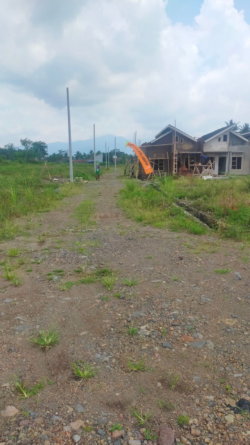 foto gerbang perumahan Marhamah Griya Sukalaksana