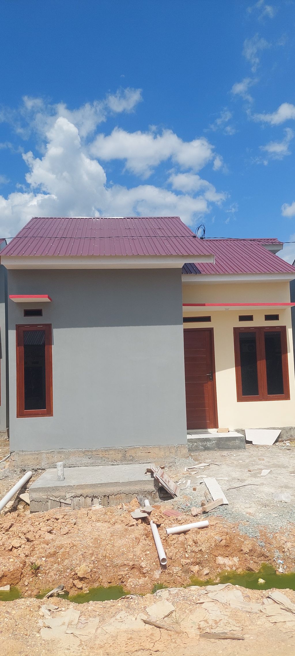 foto tampak rumah tipe 36 perumahan AKASIA VILLAGE B