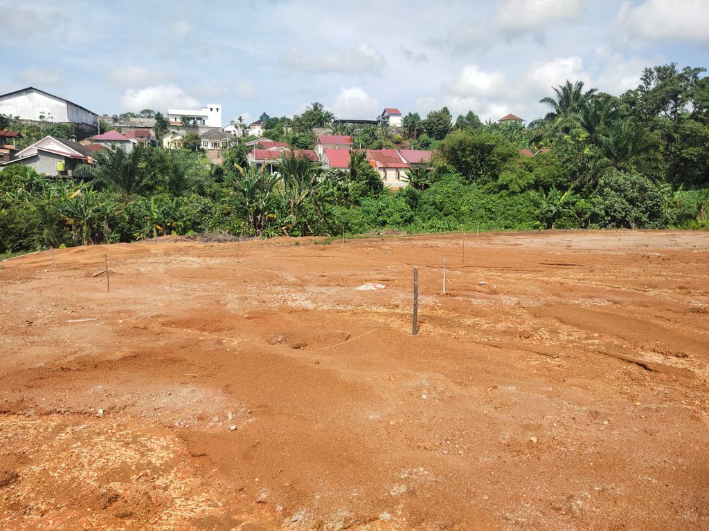 foto posisi tengah perumahan GRAND ROYAL VILLAGE
