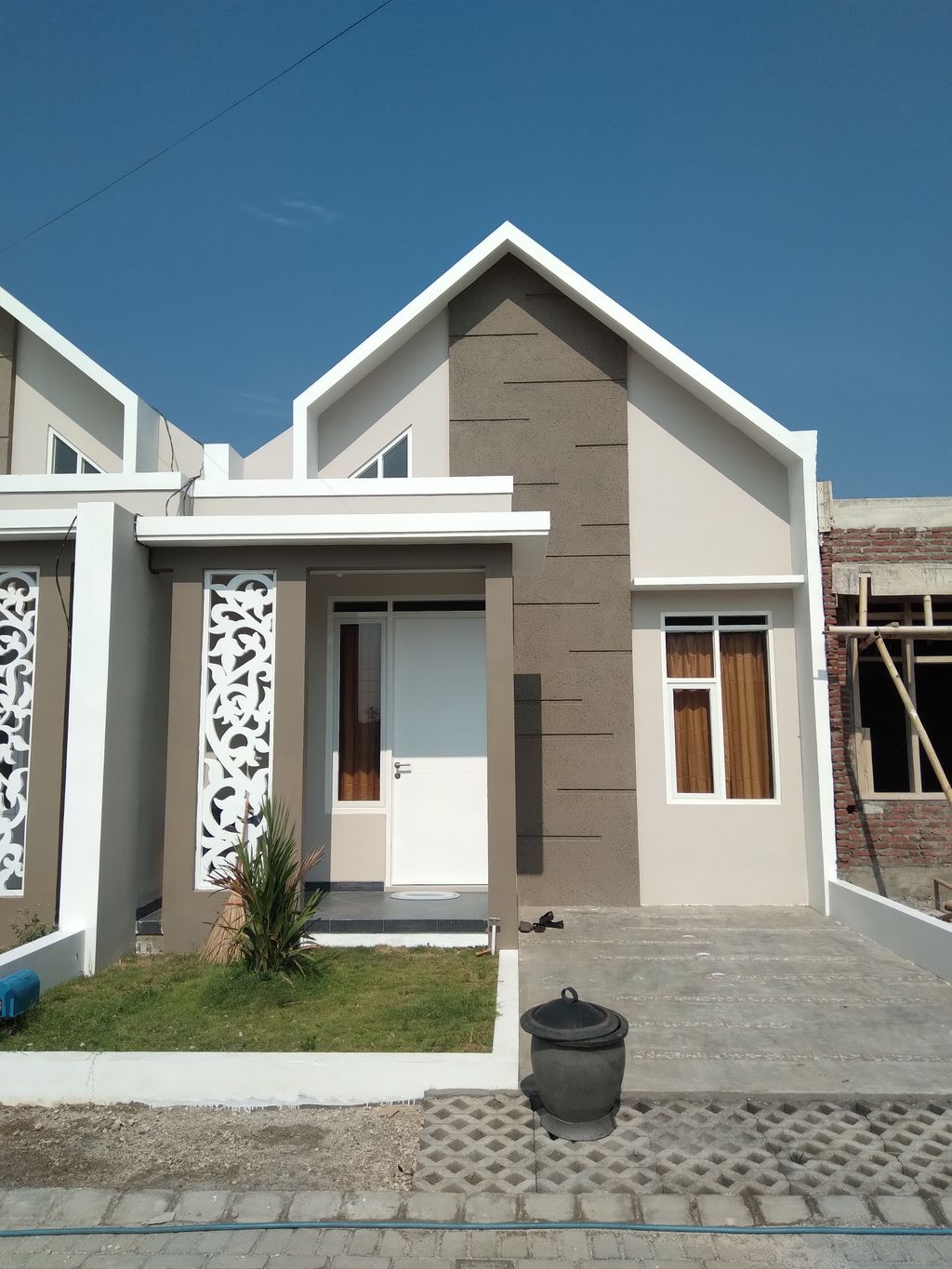 foto contoh rumah perumahan GRAND VIOLA TOWNHOUSE TAHAP 2
