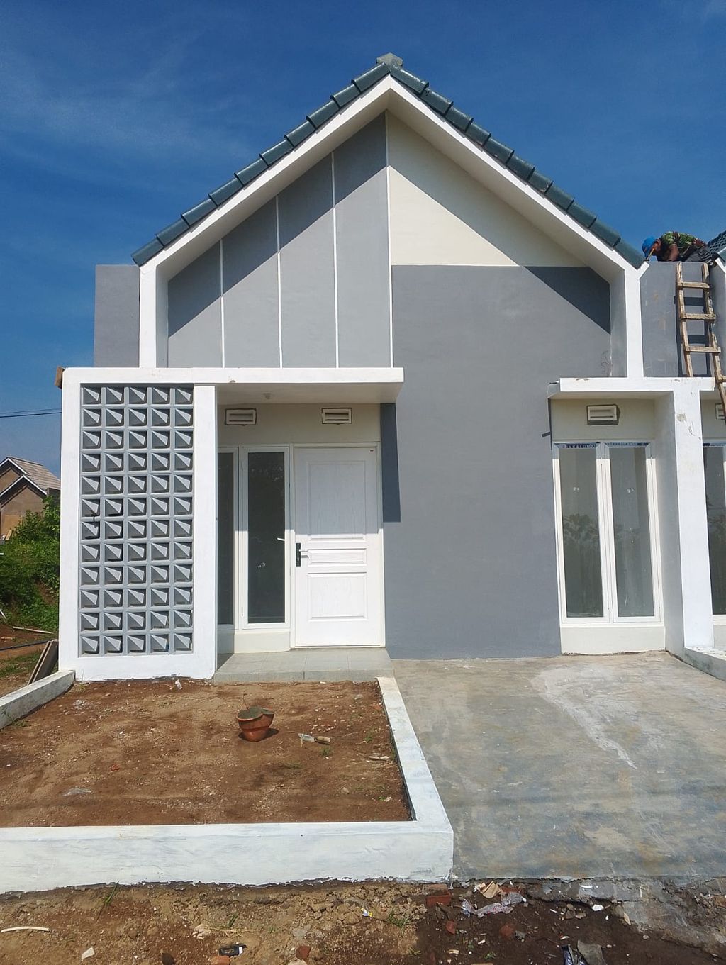 foto tampak rumah tipe 36 standart perumahan Perumahan Vicadha Residence