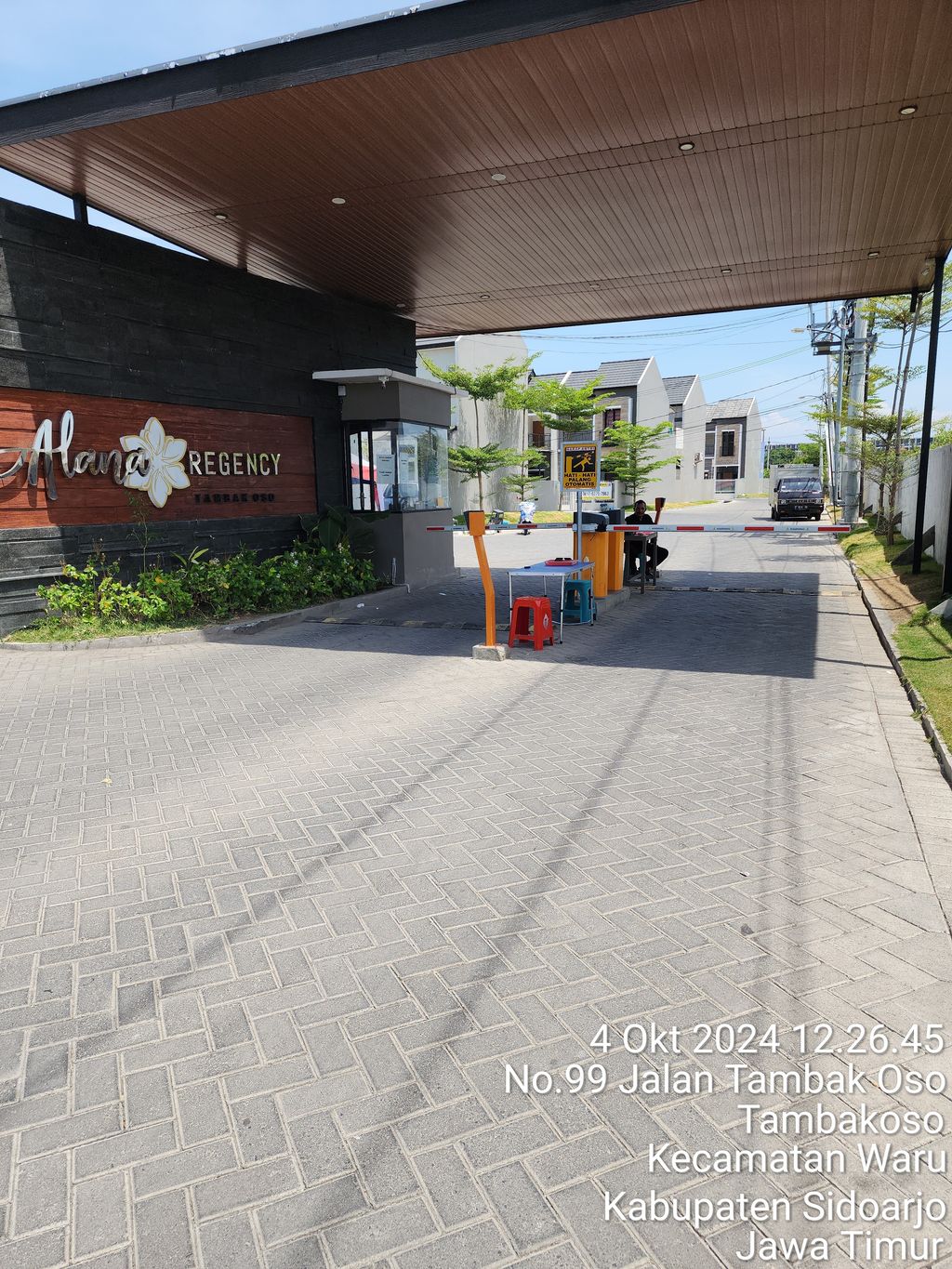 foto gerbang perumahan ALANA REGENCY TAMBAK OSO TAHAP 2 DAN 3