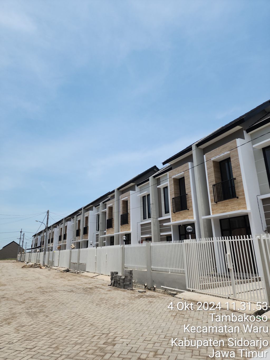 foto posisi tengah perumahan ALANA REGENCY TAMBAK OSO TAHAP 2 DAN 3