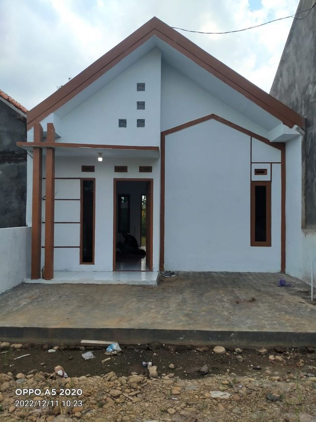 foto tampak rumah tipe 32 perumahan Sudan Residence