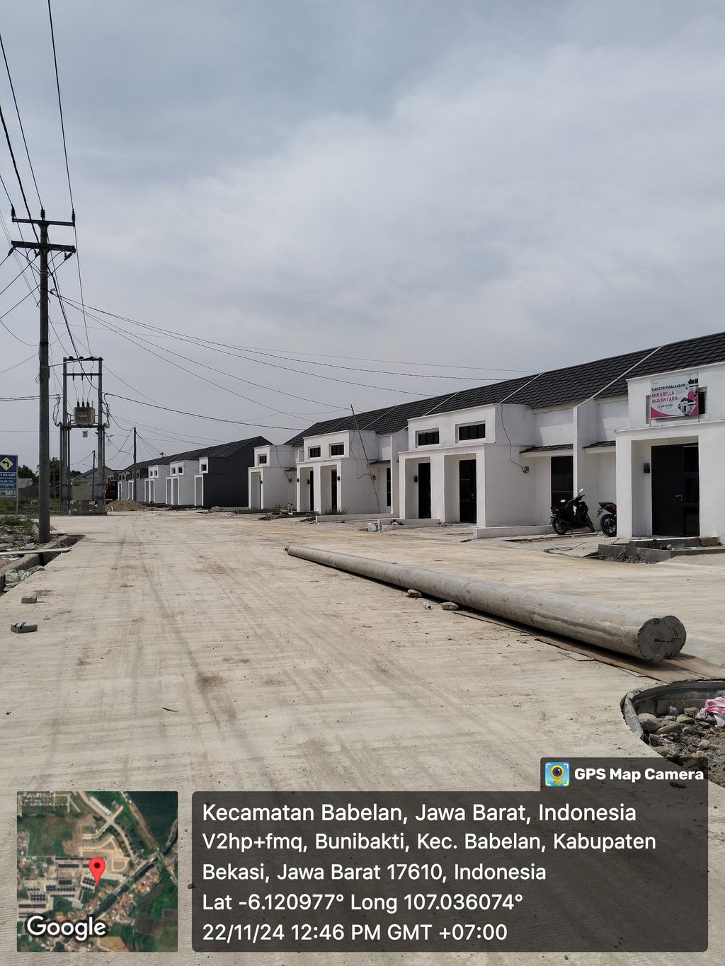 foto posisi tengah perumahan Mirabella Nusantara