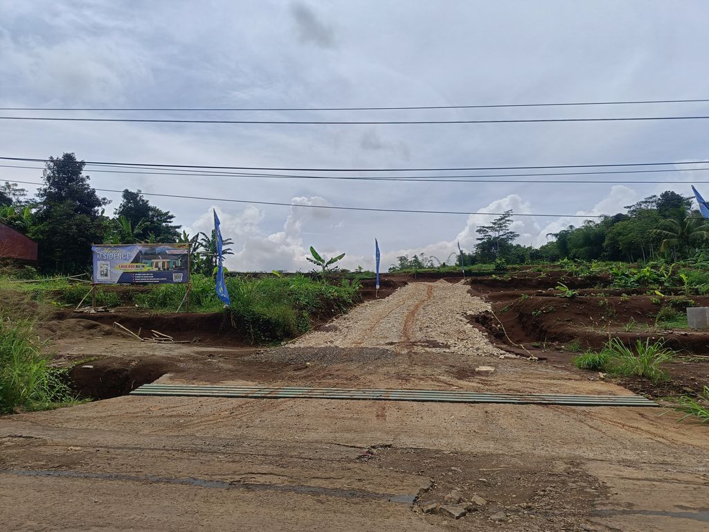foto gerbang perumahan DHIYA RESIDENCE