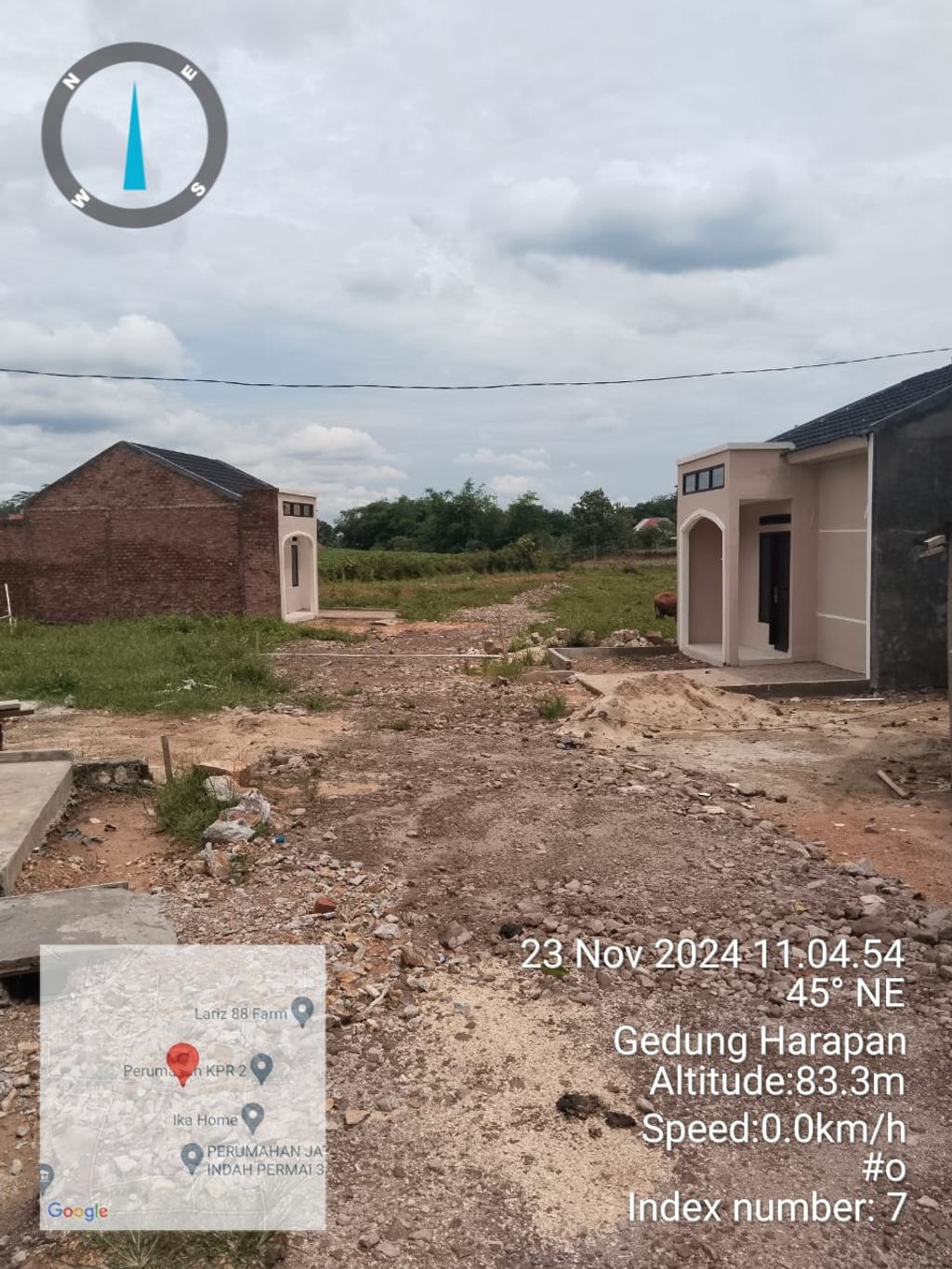 foto gerbang perumahan daisa 88
