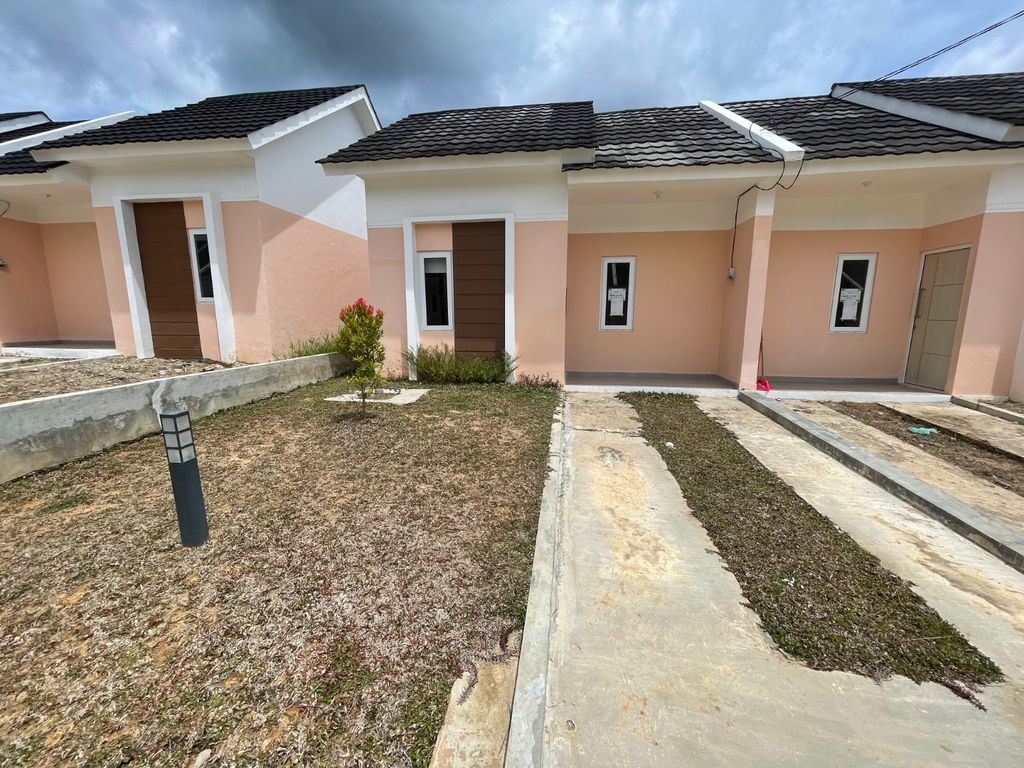 foto tampak rumah tipe 36 perumahan Bukit Andara