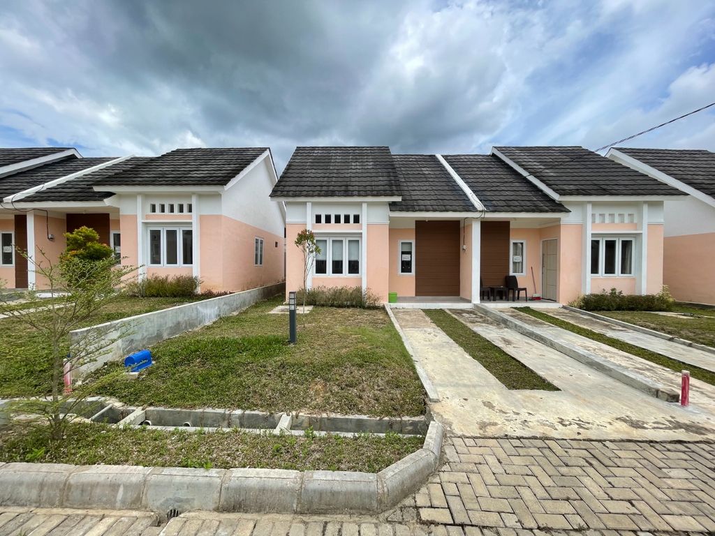 foto tampak rumah tipe 45 perumahan Bukit Andara