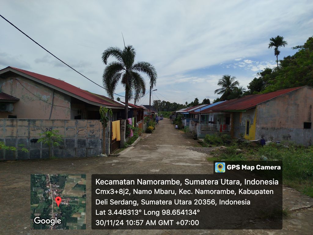 foto posisi tengah perumahan Izzara Mansion