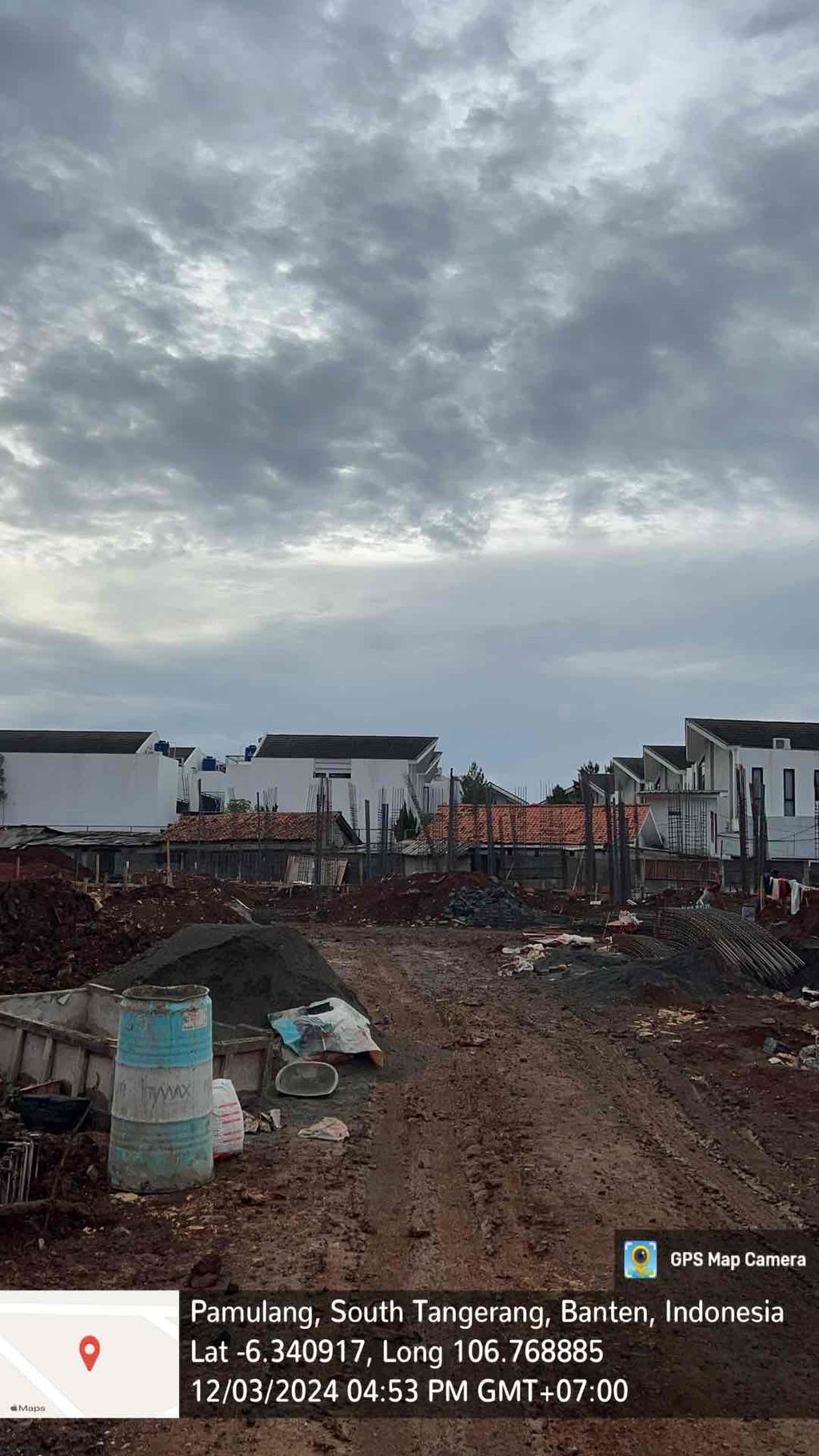 foto posisi tengah perumahan Fortunia Cove