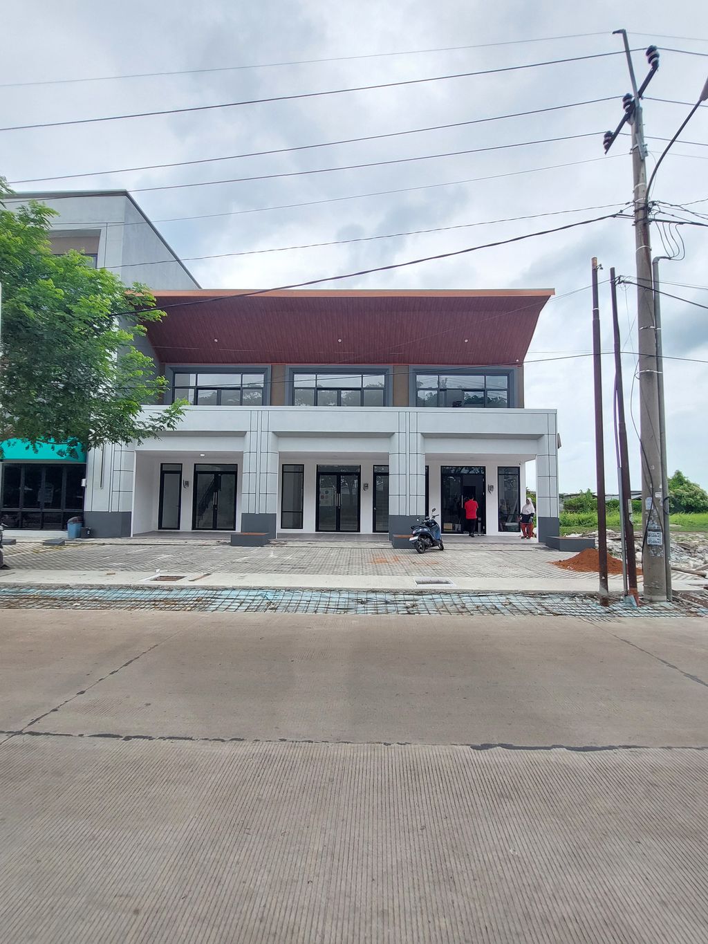 foto contoh rumah perumahan RUKO TRIBECA SQUARE DARMAWANGSA RESIDENCE