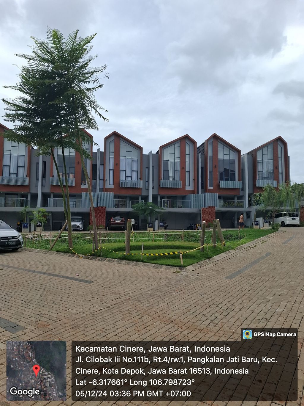 foto posisi tengah perumahan the kana house