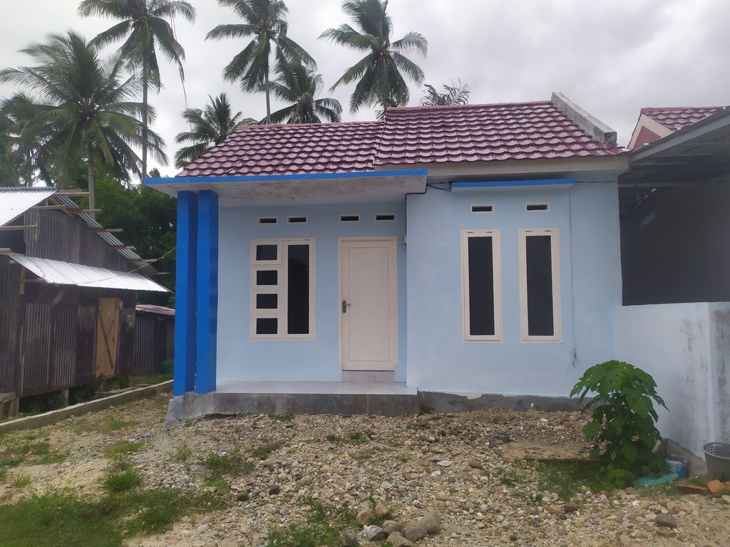 foto contoh rumah perumahan Anggrek Residence