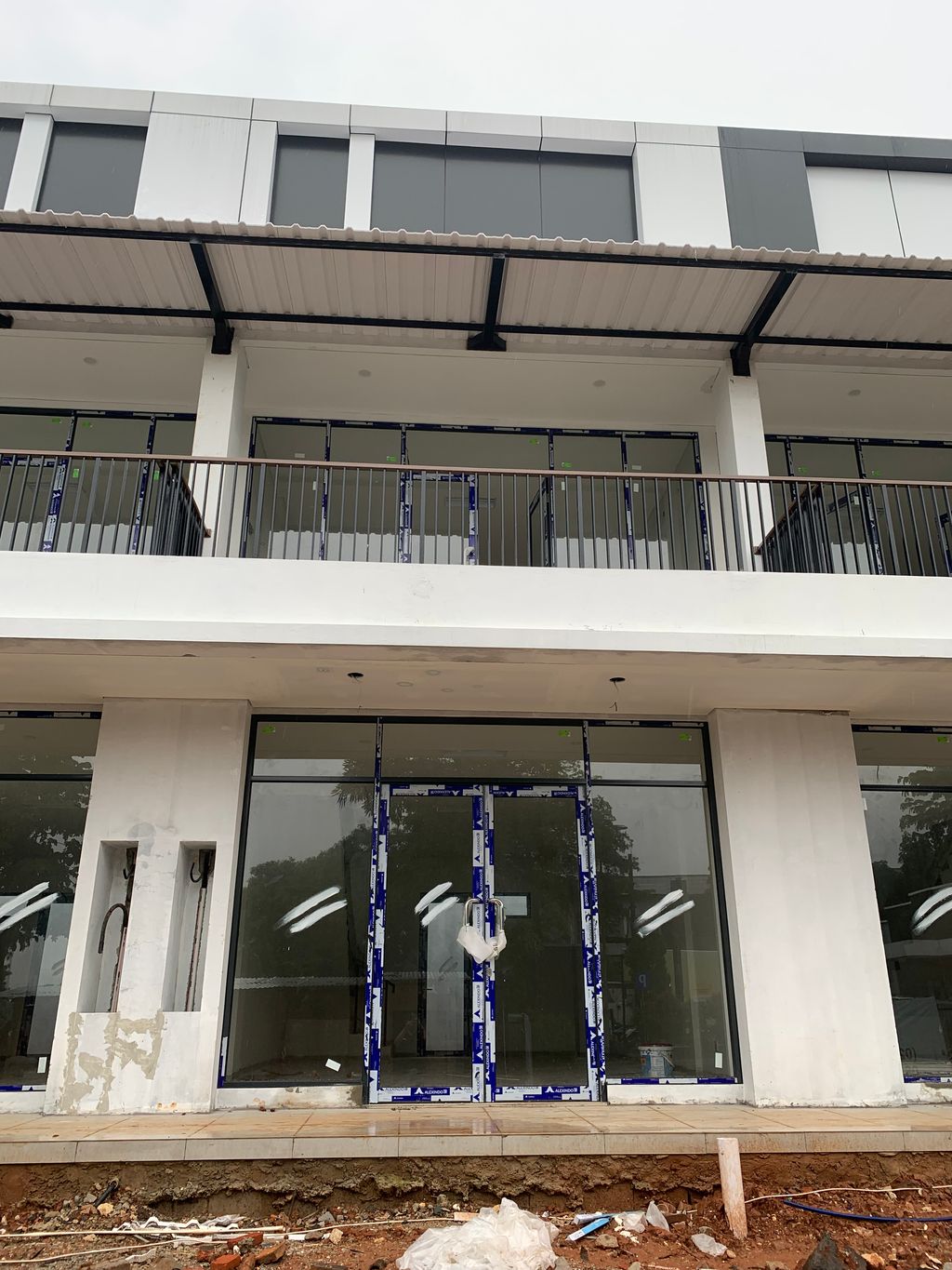 foto contoh rumah perumahan RUKO SERPONG AVENUE