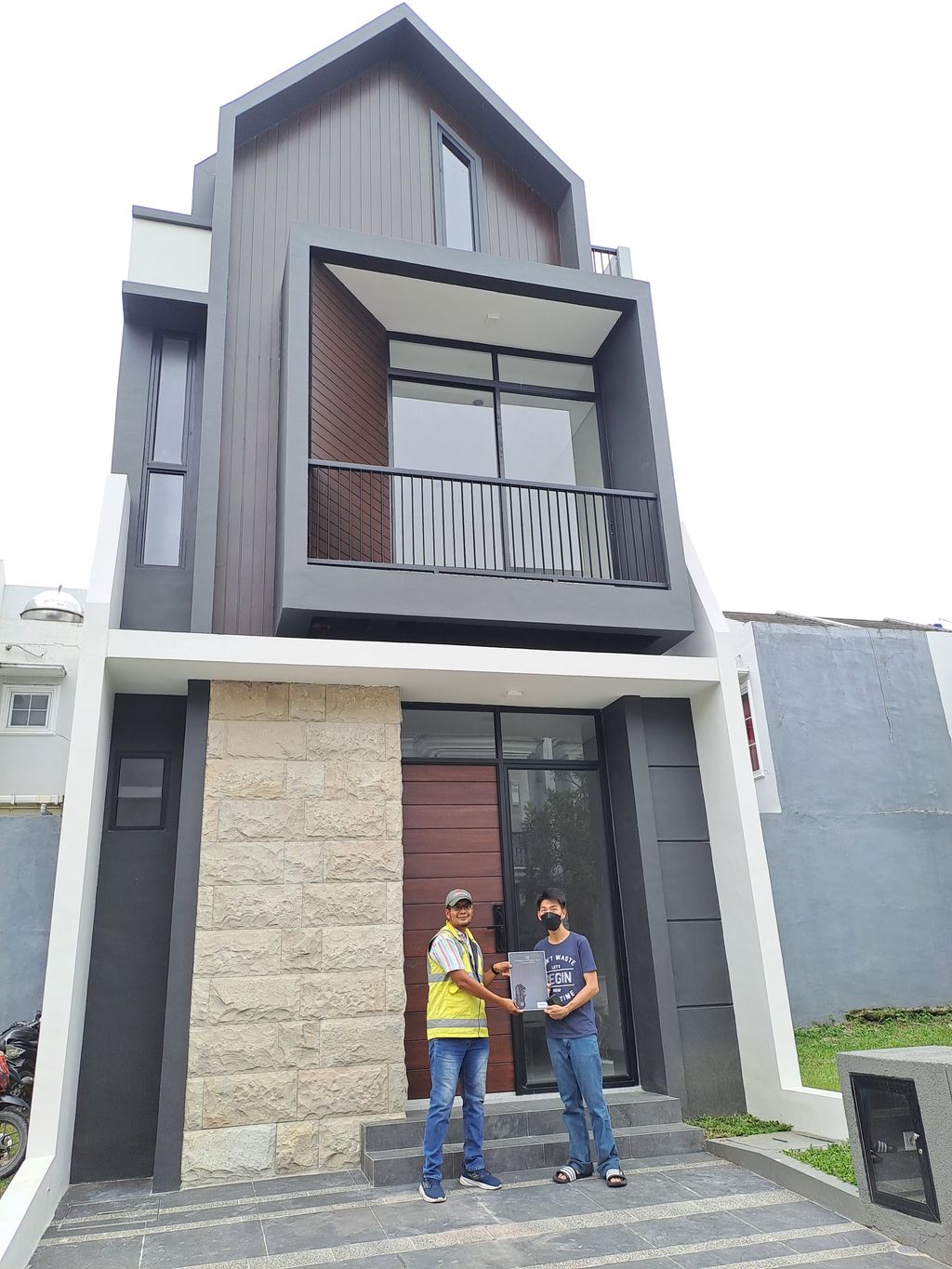 foto contoh rumah perumahan CITRALAND GAMA CITY