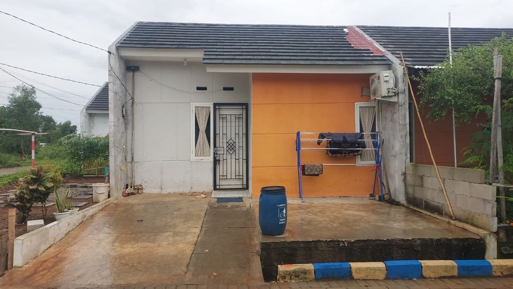 foto tampak rumah tipe 23/110 perumahan Gardenia 2 cileungsi