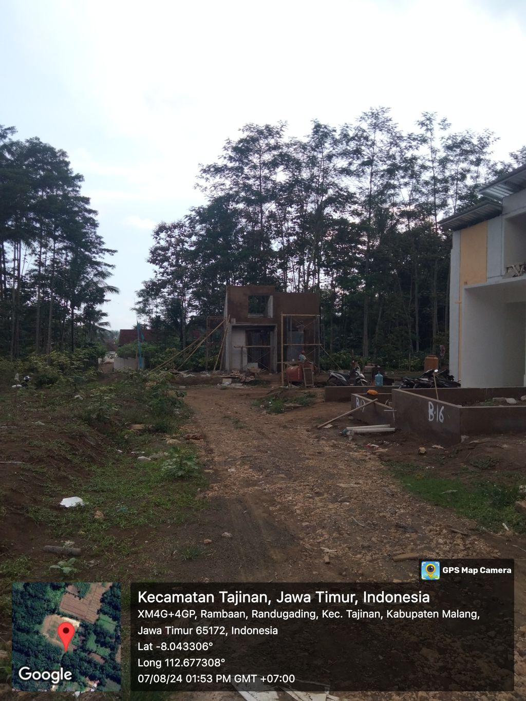 foto gerbang perumahan GRIYA RANDUGADING REGENCY
