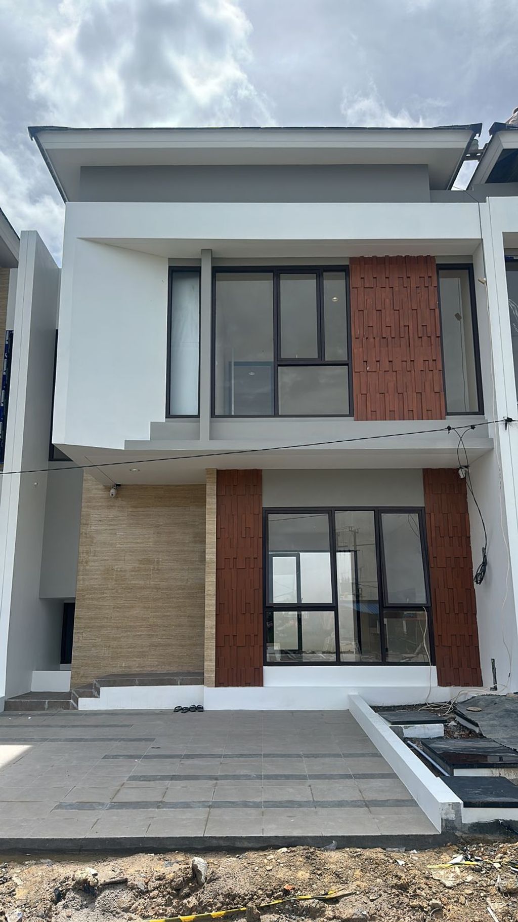 foto tampak rumah tipe ODILIA  STANDARD perumahan CITRA CITY BALIKPAPAN