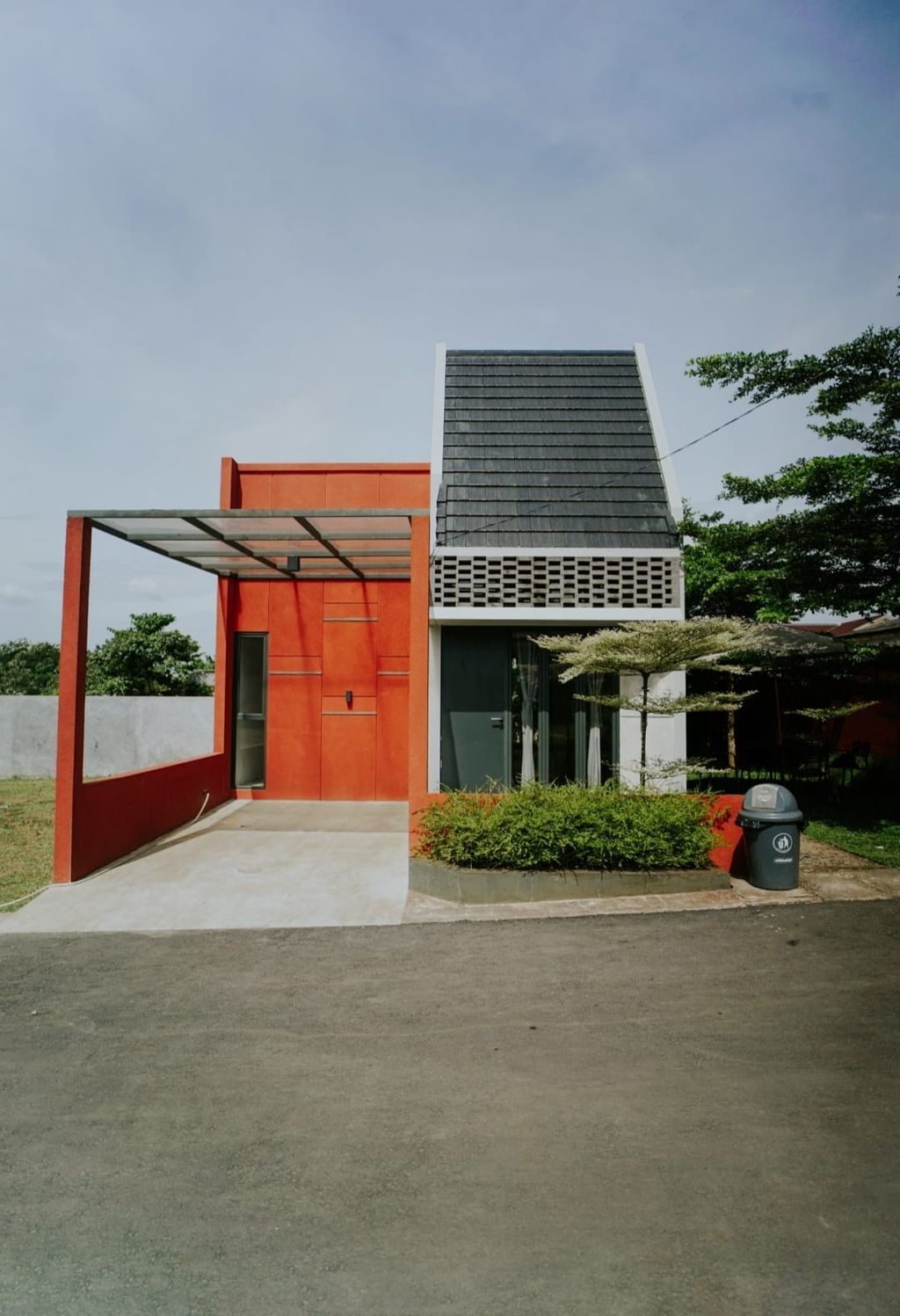 foto tampak rumah tipe 37/82 perumahan CLUSTER INNARI