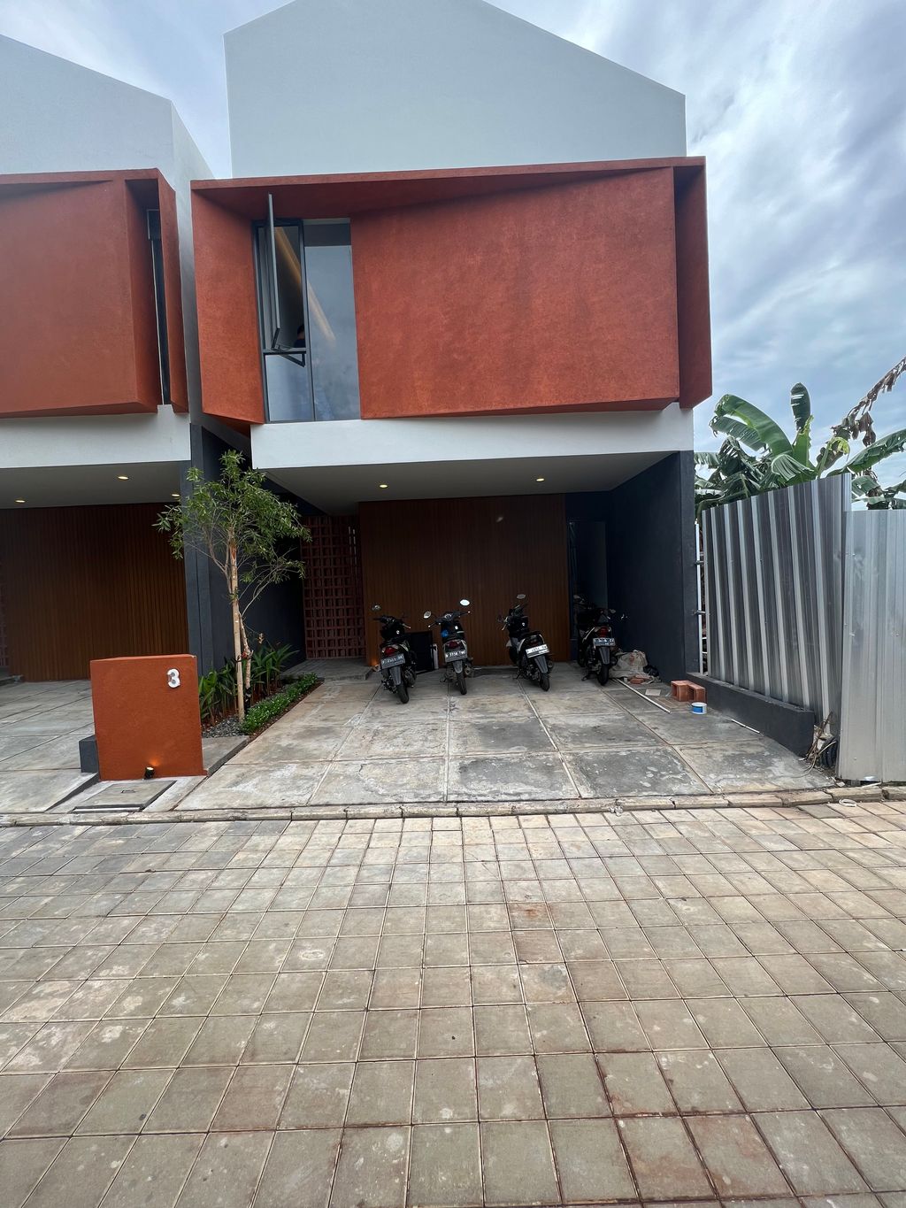 foto contoh rumah perumahan PARADESA SETU EXT