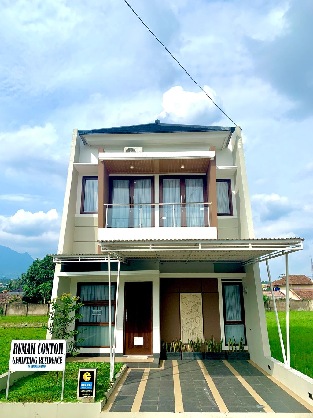 foto tampak rumah tipe 75/72 perumahan Gemintang Residence