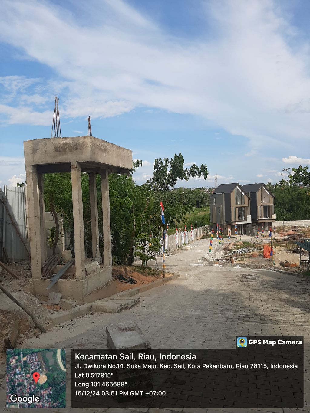 foto gerbang perumahan Pesona Hutan Asraya