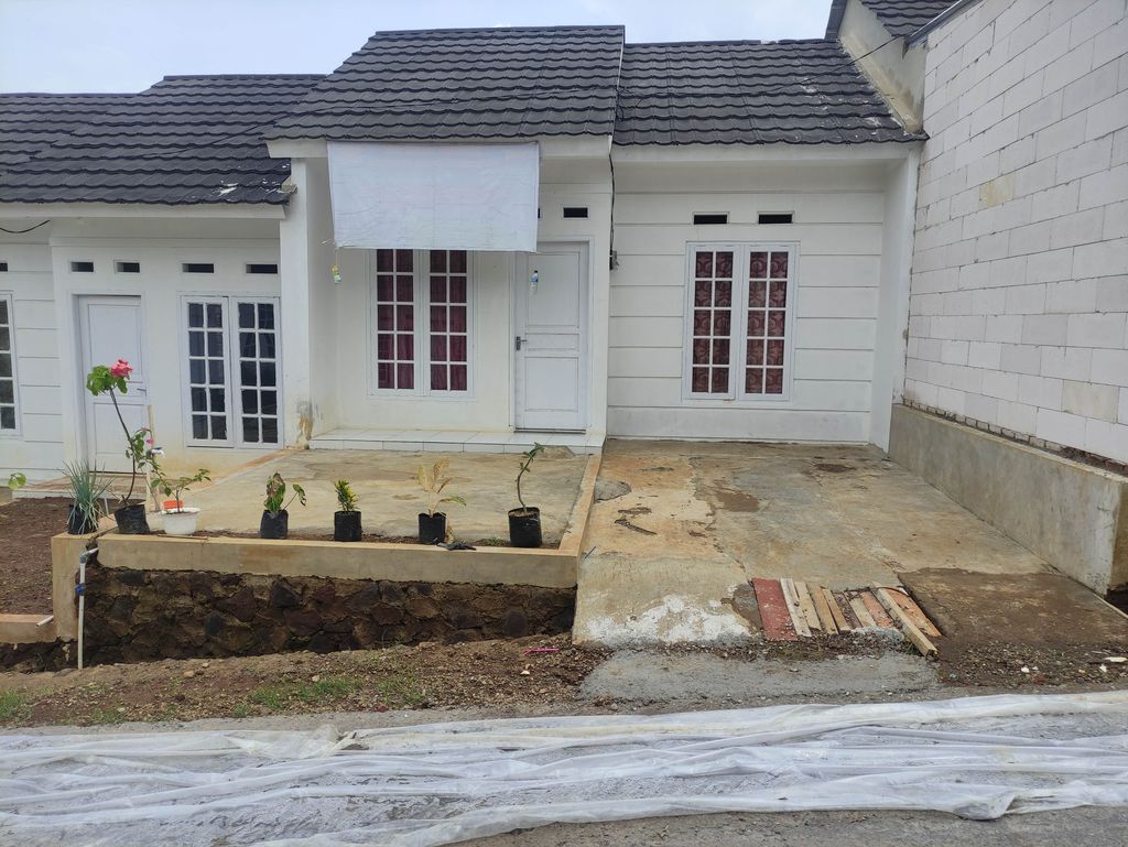 foto tampak rumah tipe 30/72 perumahan ALAM JAYA ASRI TAHAP IV