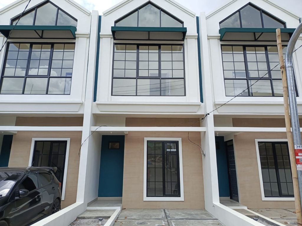 foto tampak rumah tipe 50 Compact Classic Modern HC (3KT)(593) perumahan G-Land Cilengkrang Residence Blok G-I