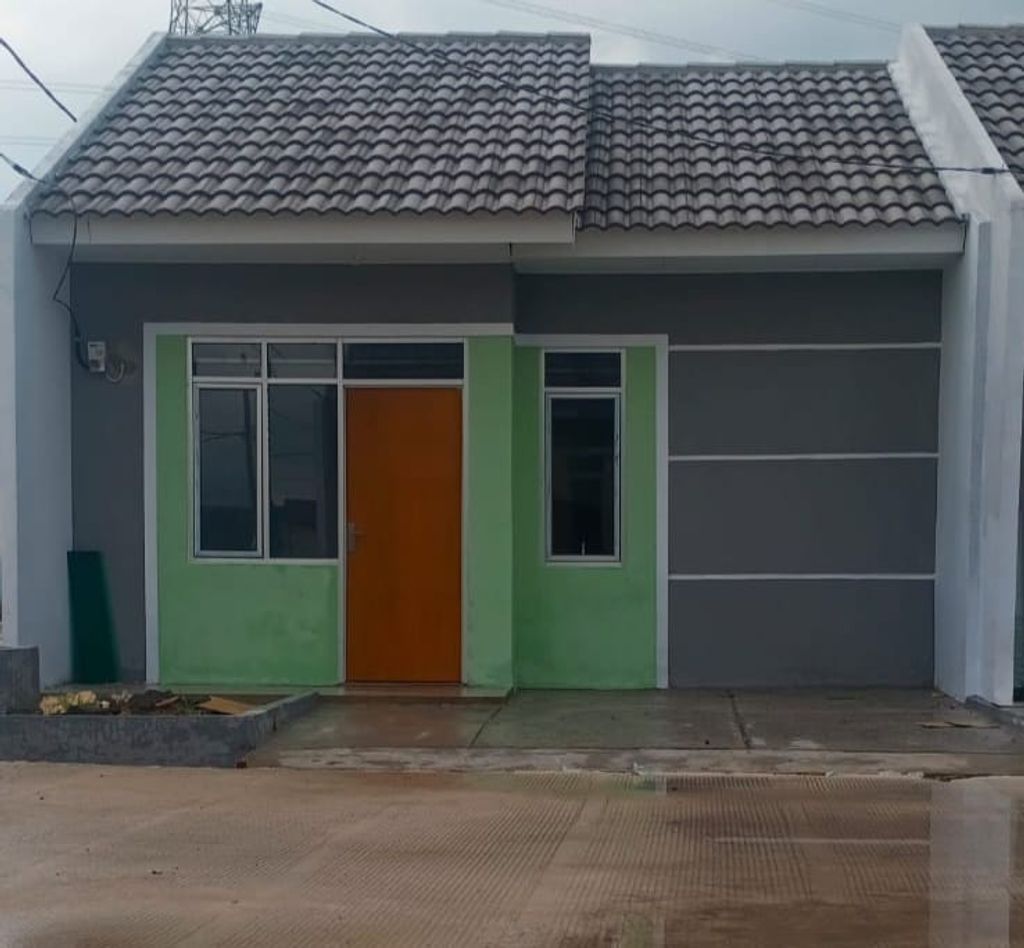 foto tampak rumah tipe 30/60 perumahan Puri Sava Sukamaju
