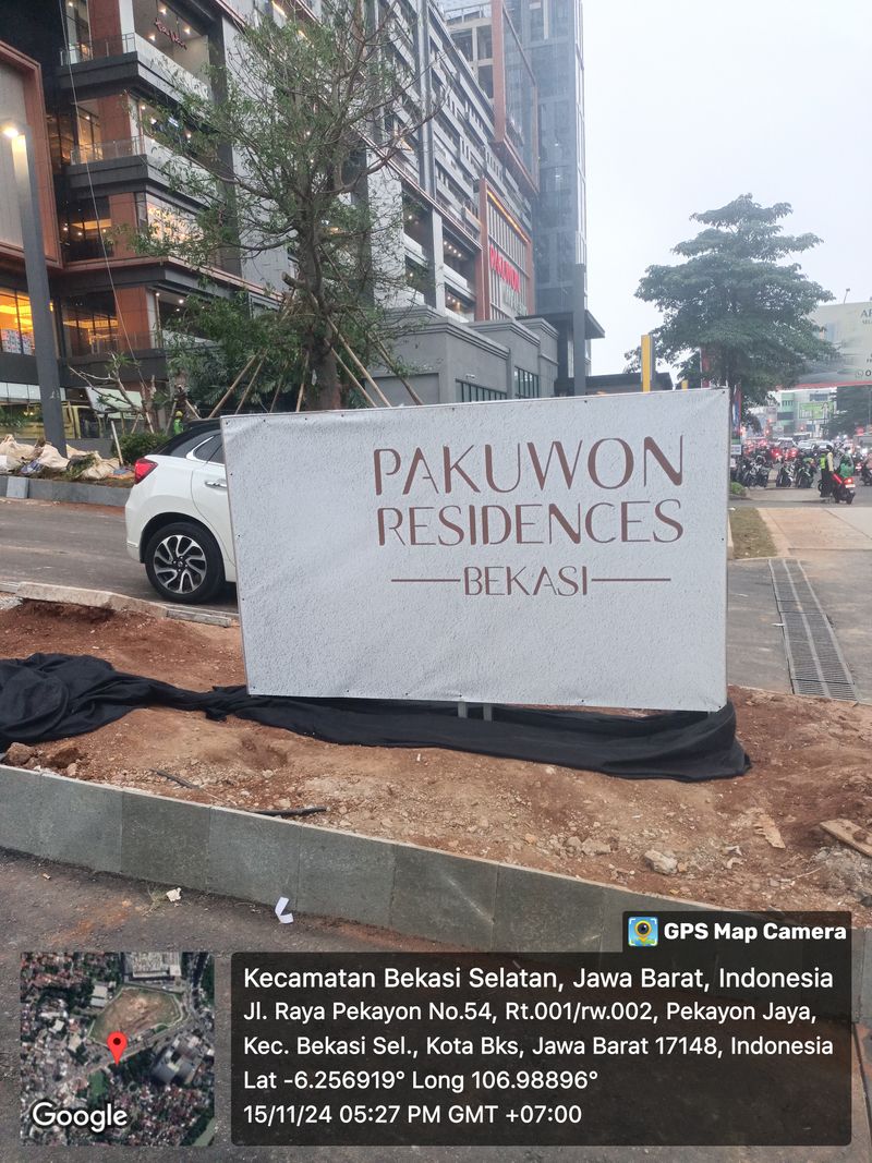 foto gerbang perumahan PAKUWON BEKASI RESIDENCE