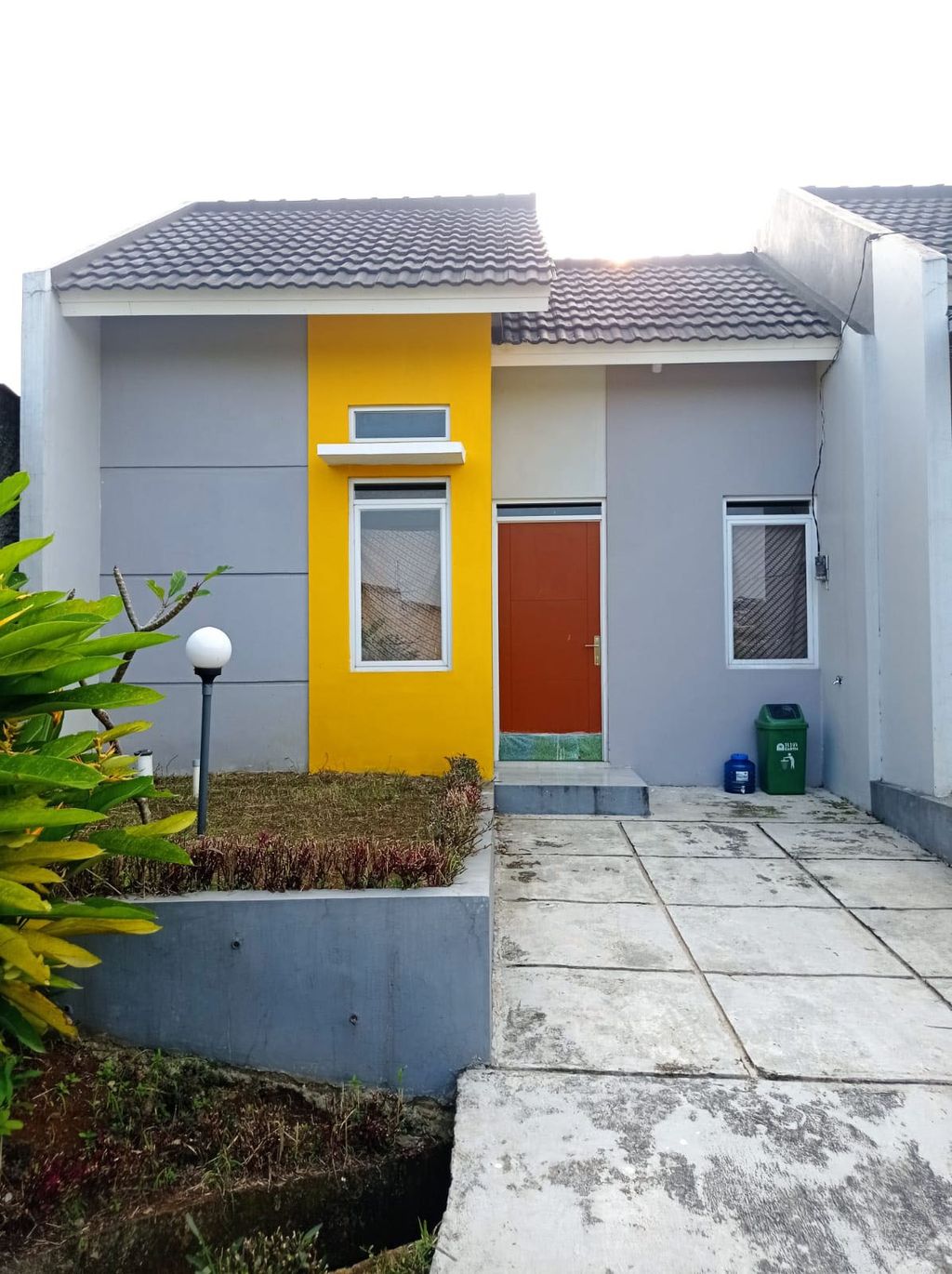 foto tampak rumah tipe 29 GRS perumahan PERUMAHAN GERIYA SELARAS