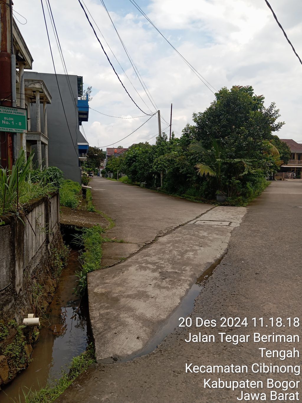 foto posisi tengah perumahan CIPTA GRAHA PERMAI