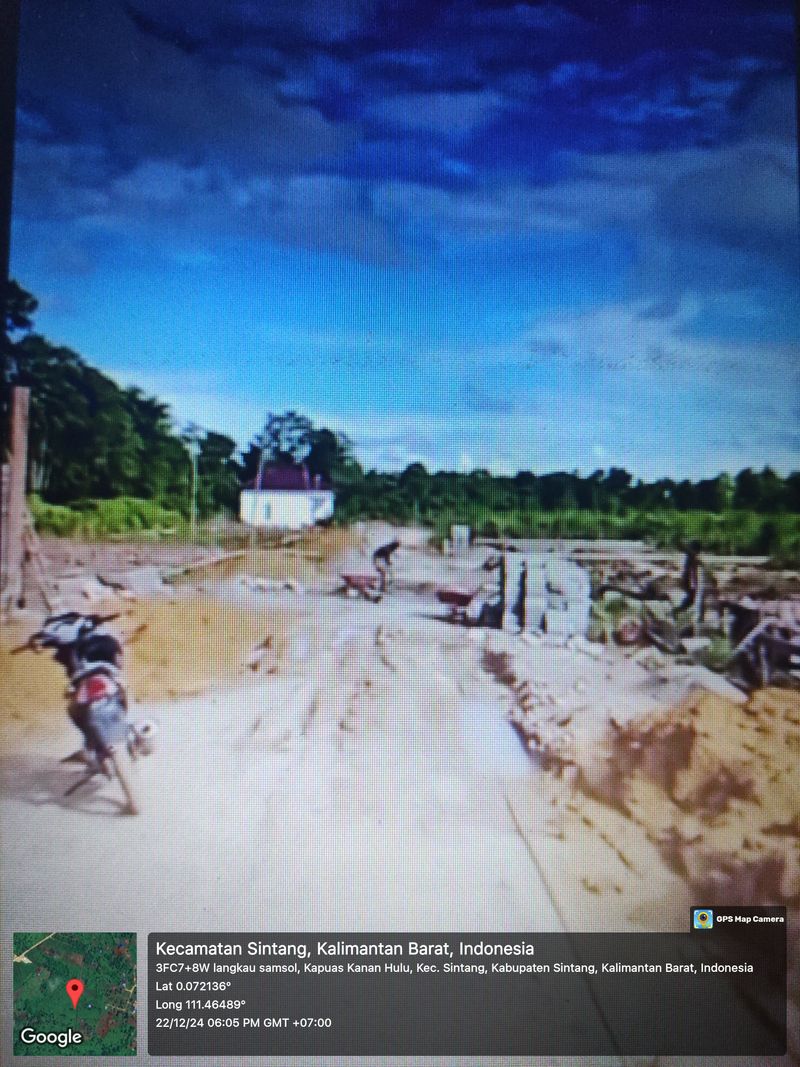 foto posisi tengah perumahan KESATRIA RESIDENCE 1