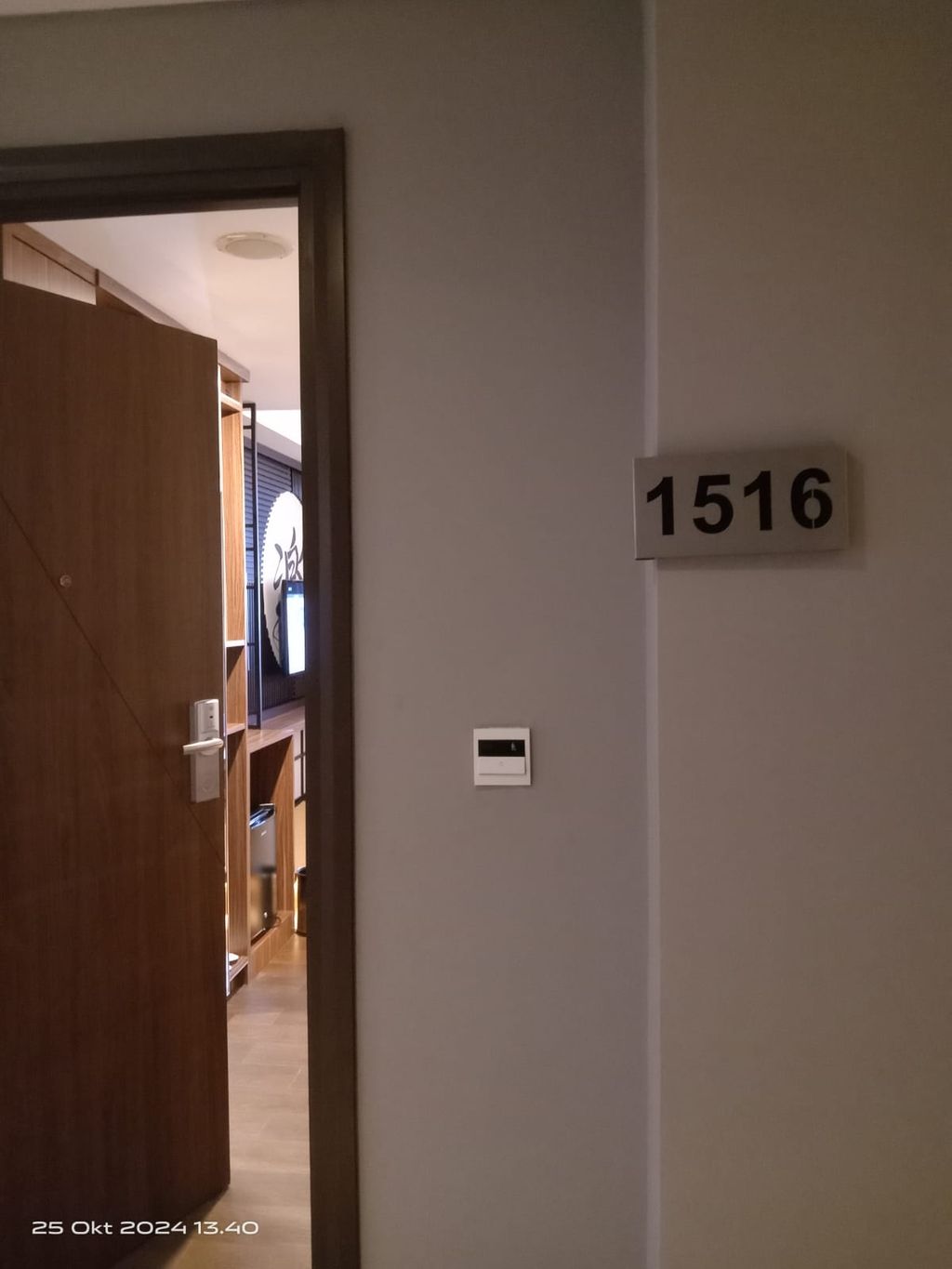 foto tampak rumah tipe EXECUTIVE SUITE 15 ERLANGGA 5A perumahan BHUVANA