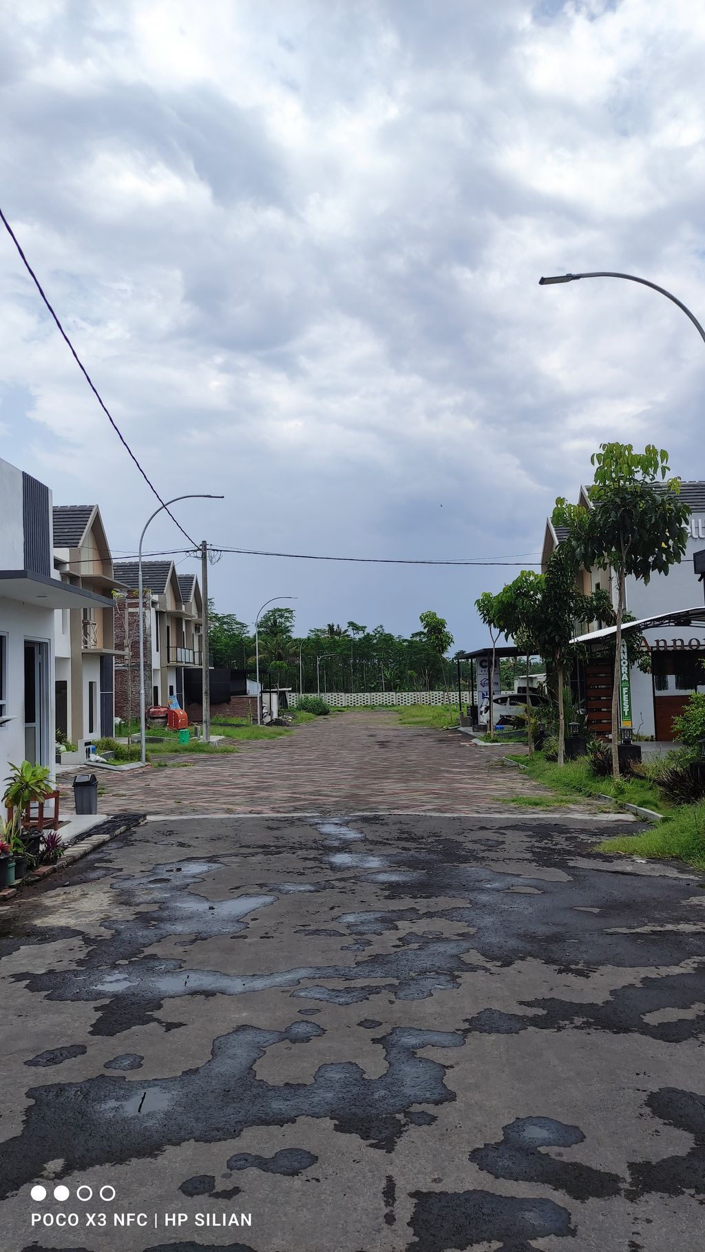 foto posisi tengah perumahan GRAND CAHAYA CLASSICA HILL 2